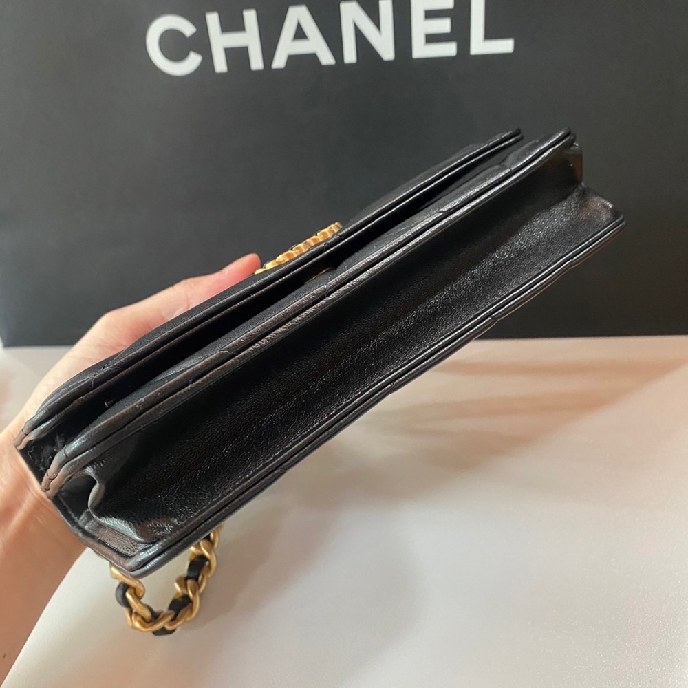 Chanel 19 microchip - Picture 5 of 5
